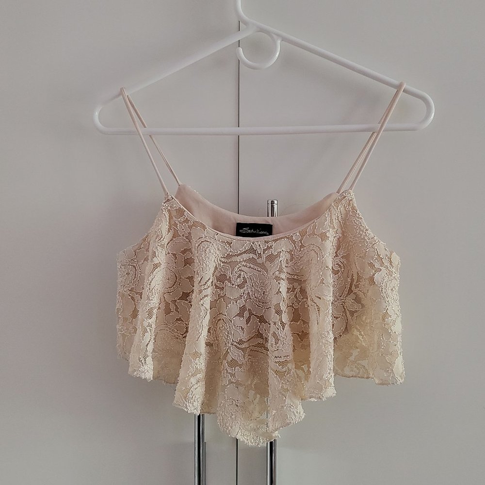 Cream lace croptop